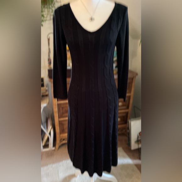 Nine West knit sweater dress - Picture 4 of 9